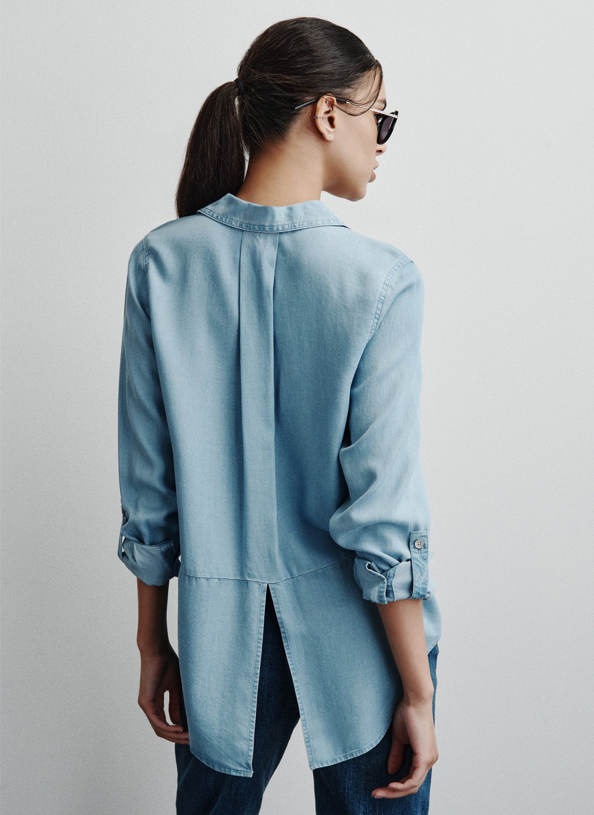 Graffiti Logo/Chambray DKNY THE LIVE-IN SHIRT
