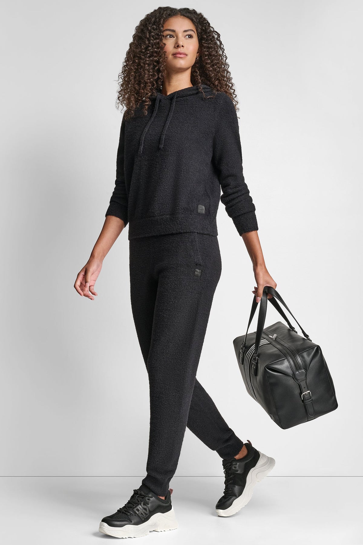 EGGNOG DKNY FEATHER YARN JOGGER WITH POCKETS AND TONAL LOGO