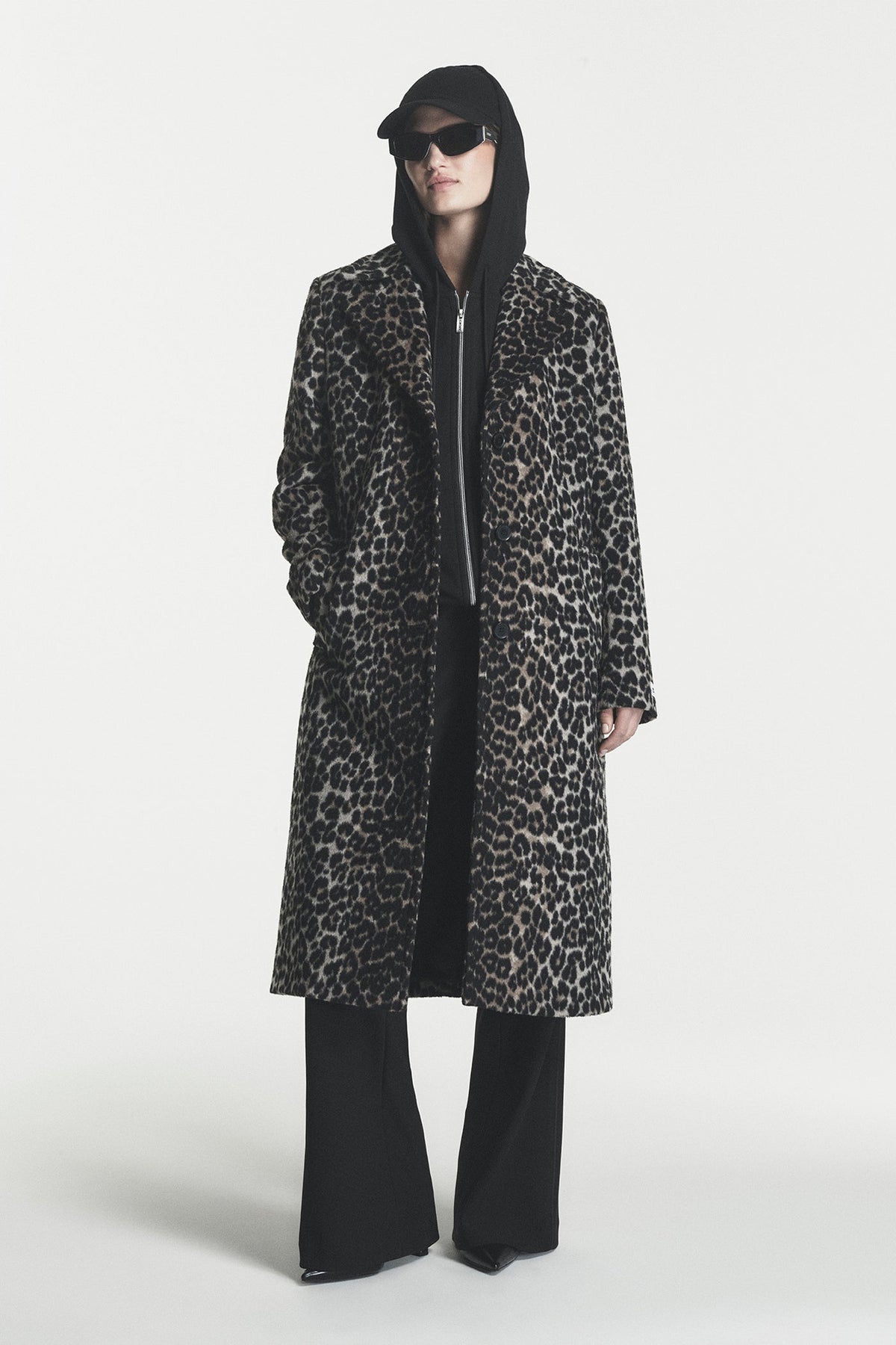 Pearl DKNY SINGLE BREASTED COAT