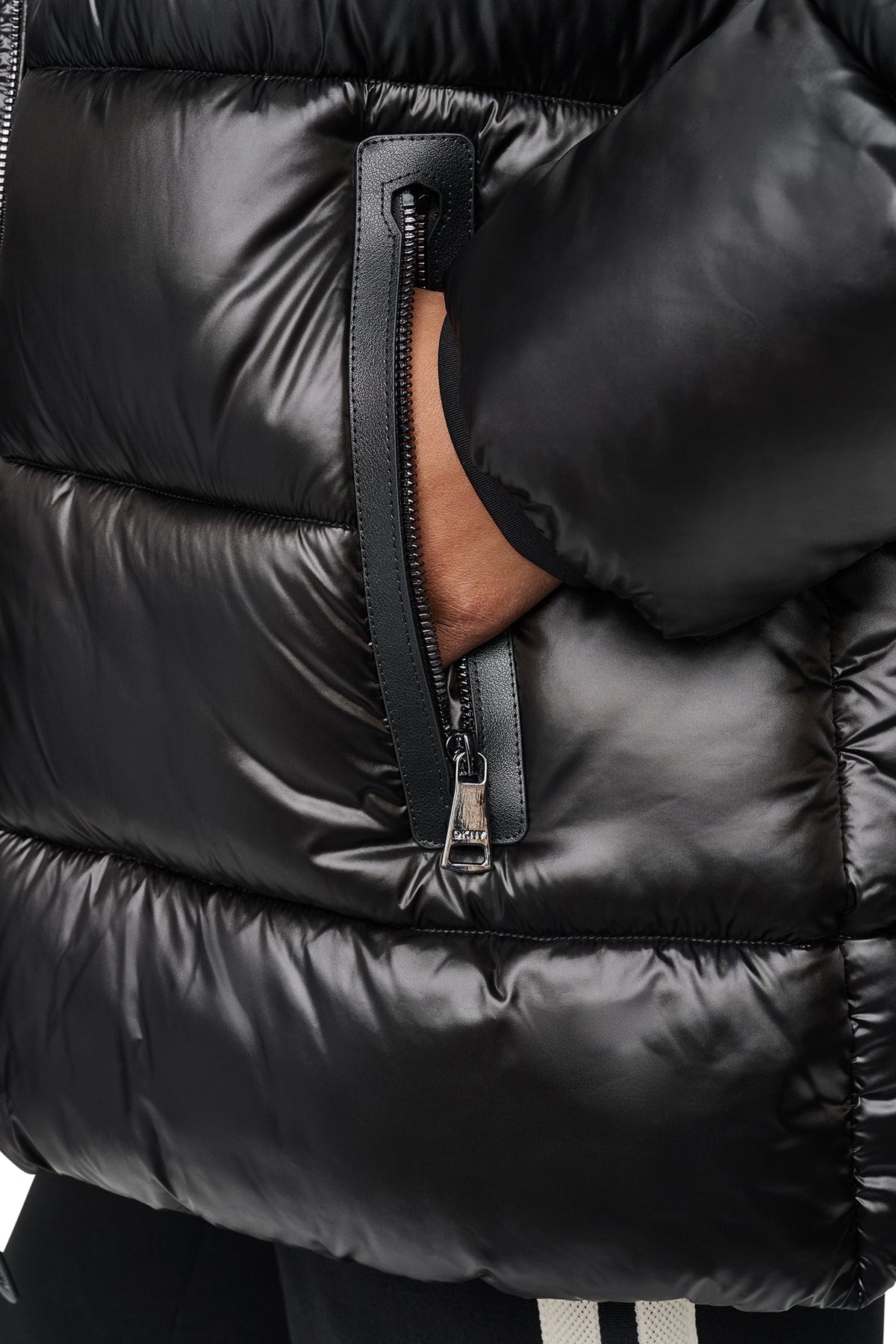 Bitter DKNY PEARALIZED HOODED PUFFER