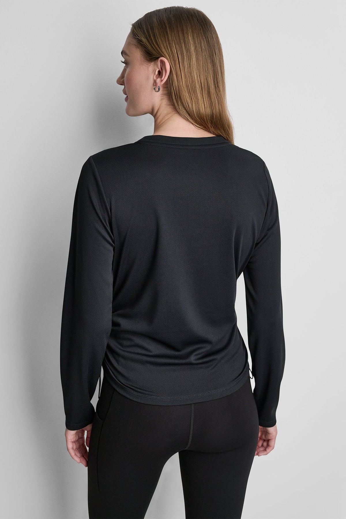 Black DKNY LONG SLEEVE V-NECK TECH TEE