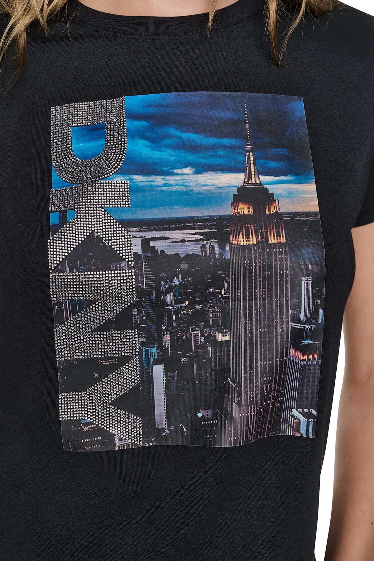 Black/Manhattan Combo DKNY MANHATTAN PHOTO LOGO TEE