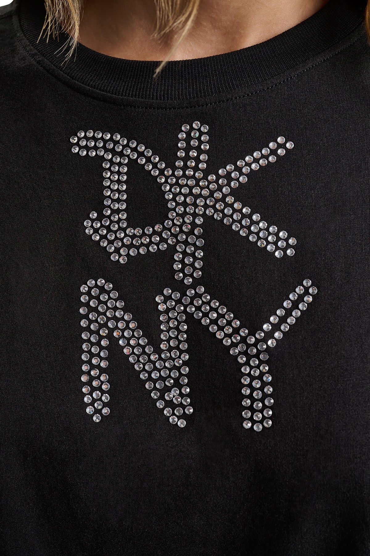 Eggnog DKNY GRAFFITI RHINESTONE LOGO TEE