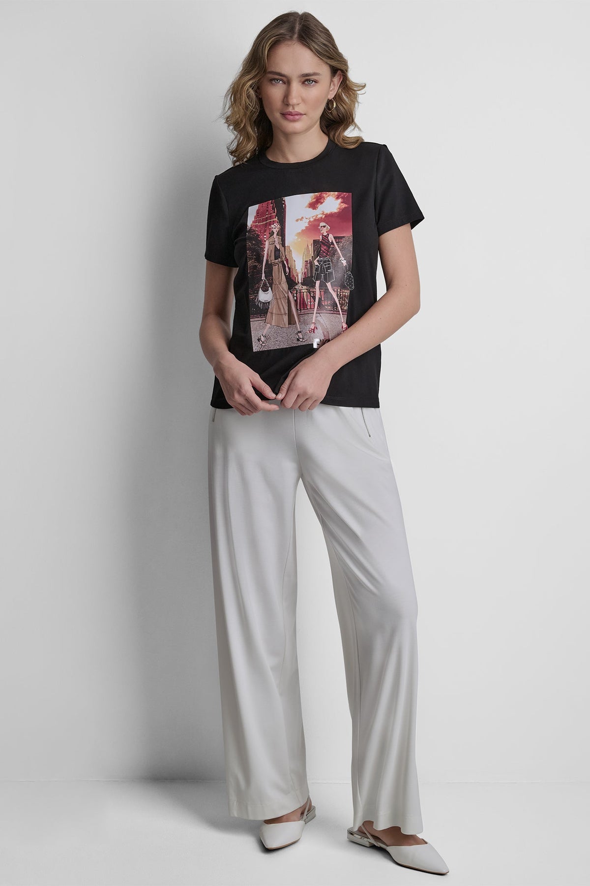 Black DKNY MANHATTANHENGE CONVERSATIONAL TEE