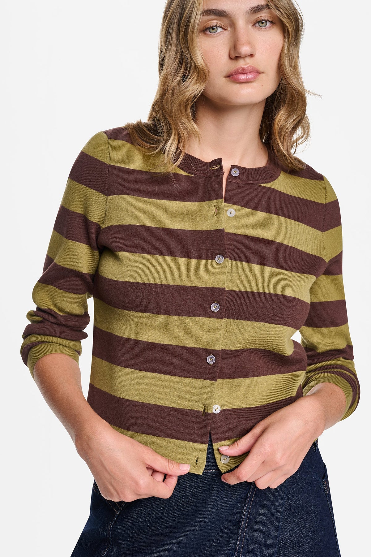 Chestnut/Crocodile DKNY CROPPED STRIPED CARDIGAN