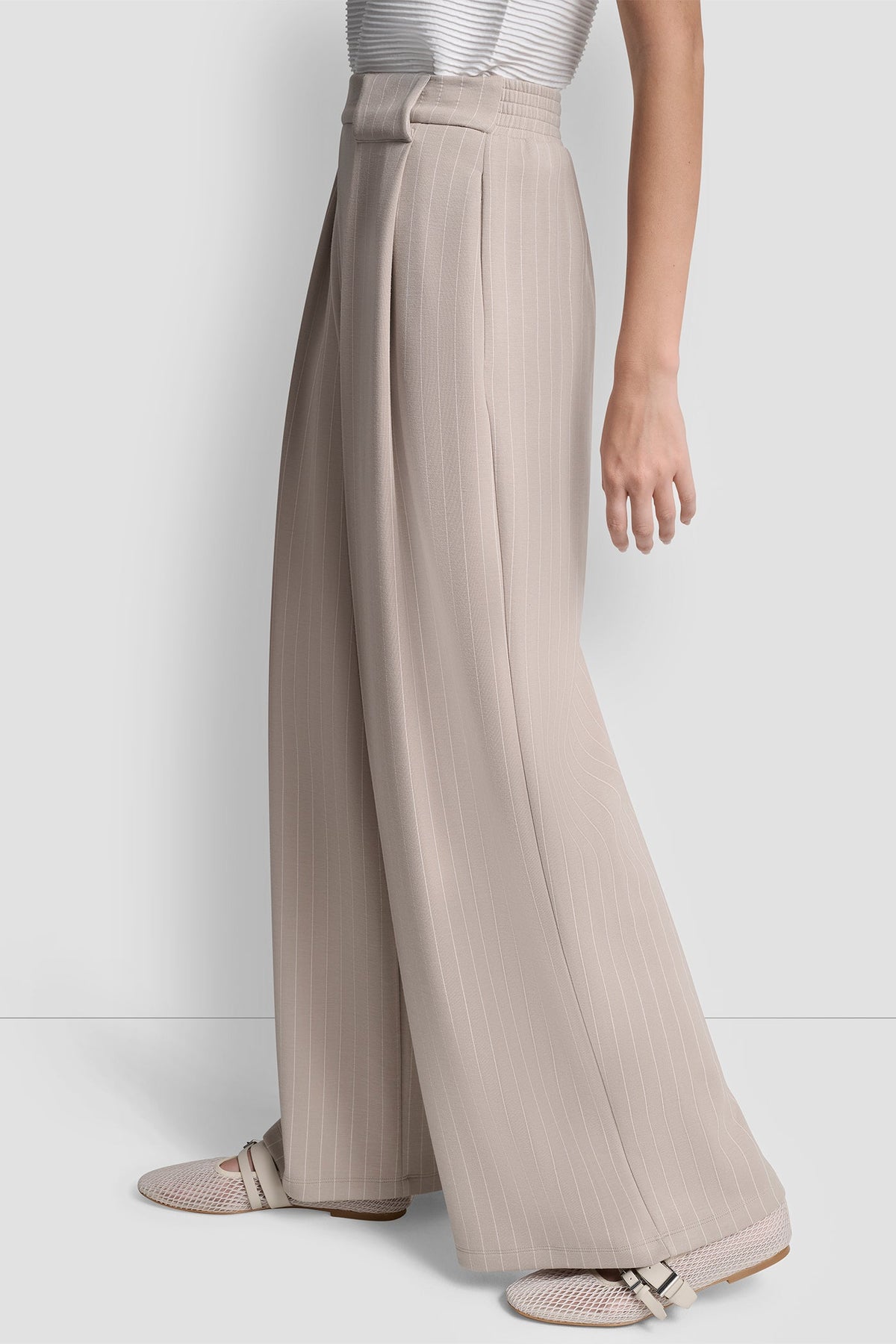 Pebble Pinstripe DKNY PINSTRIPED PLEATED STRAIGHT-LEG PULL-ON PANT