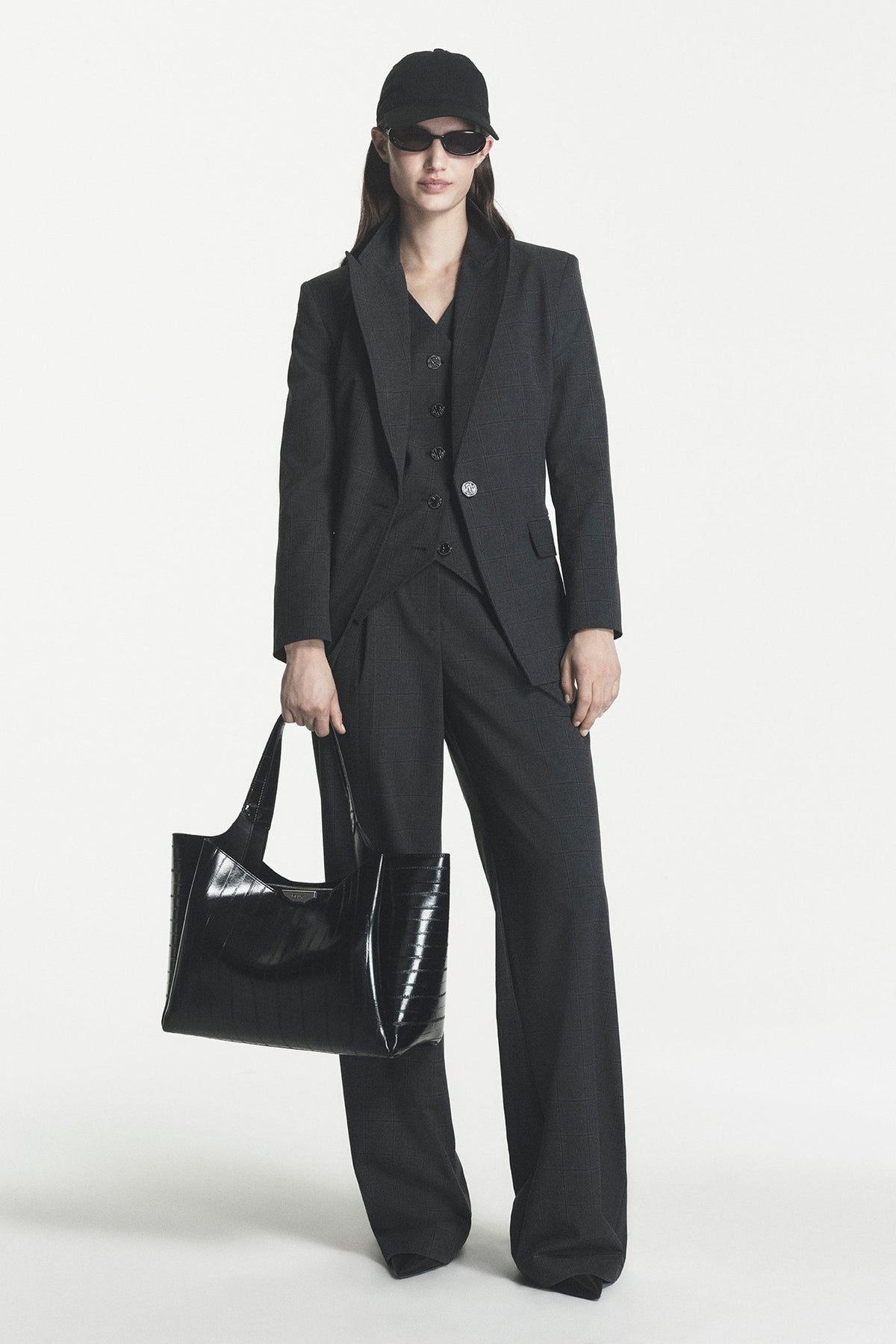 Black/Silver DKNY WILLA RIBBED TOTE