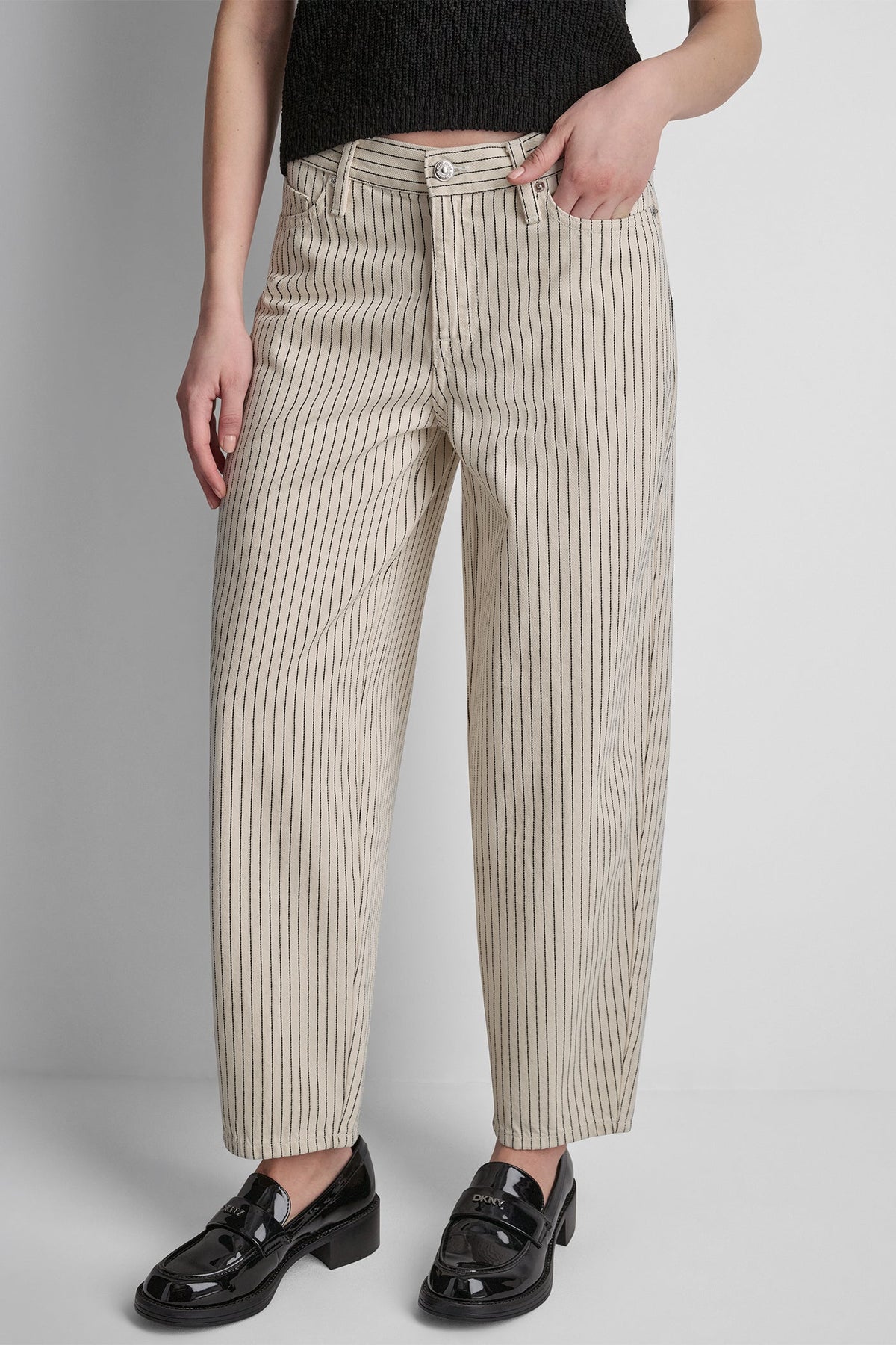 Ivory/Black DKNY MID-RISE BABY BARREL LEG