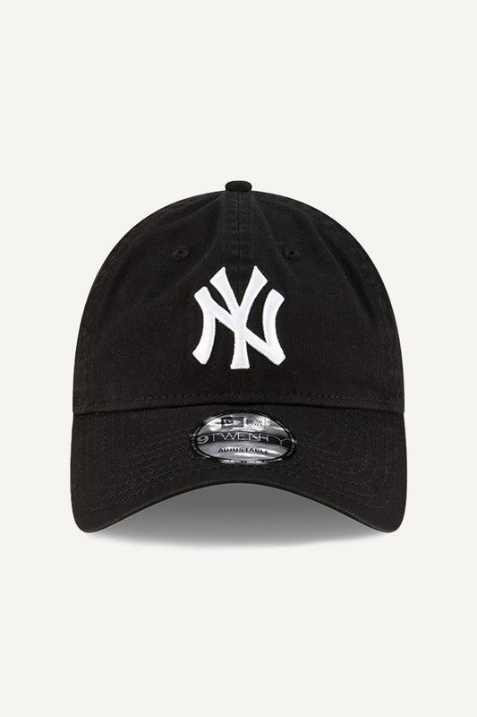 Black DKNY DKNY x NEW YORK YANKEES BY NEW ERA CAP
