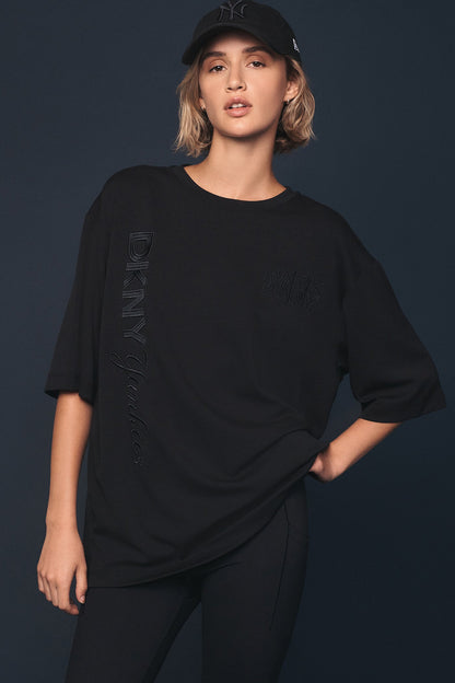 Black DKNY DKNY X YANKEES SHORT-SLEEVE EMBOSSED TEE