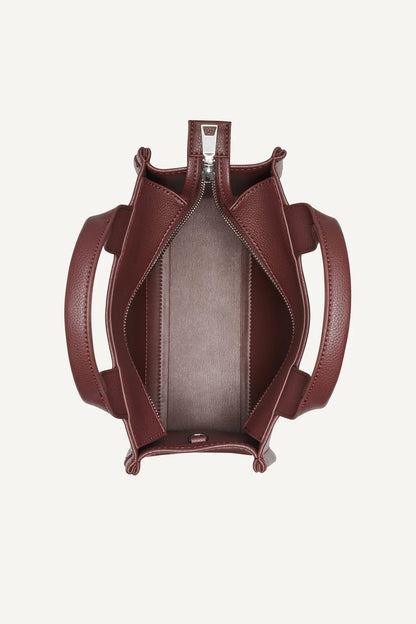 AGED WINE DKNY HADLEE SMALL LOGO TOTE
