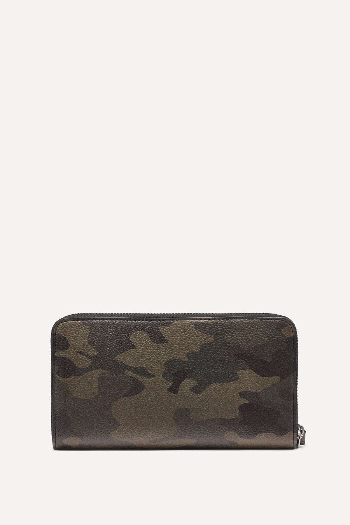Camouflage DKNY HADLEE LARGE ZIP AROUND WALLET WITH WRISTLET