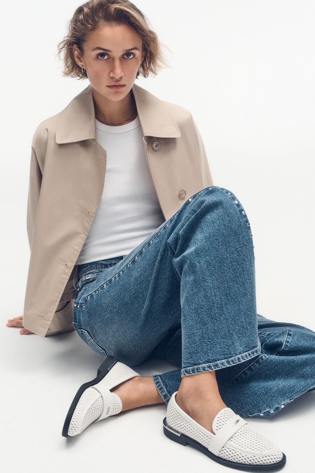 White DKNY REZZI LOAFER