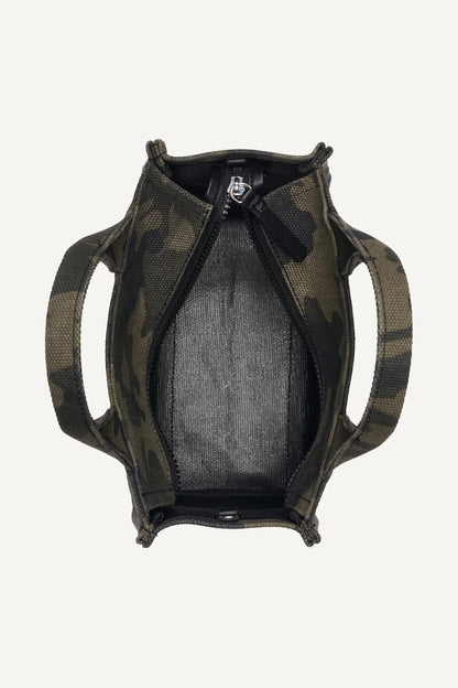 Camouflage DKNY HADLEE SMALL LOGO-EMBROIDERED CAMO TOTE
