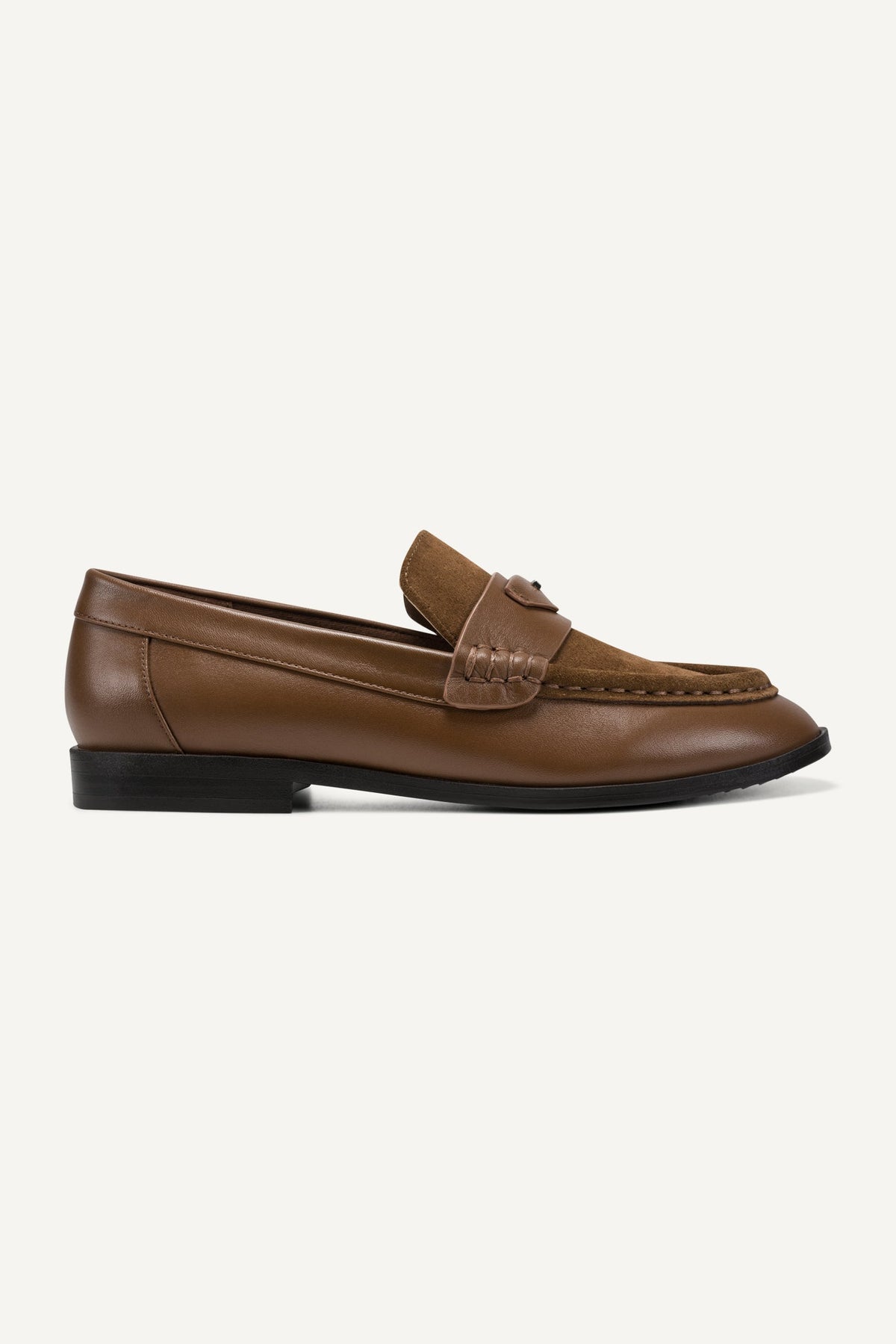 Walnut DKNY DAYKIN LOAFER