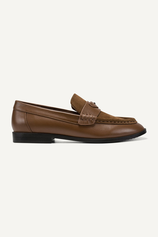 Walnut DKNY DAYKIN LOAFER