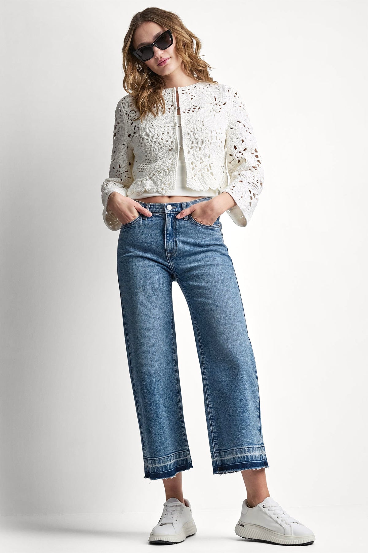 Eggnog DKNY FLORAL CROCHET CARDIGAN WITH SCALLOP HEM