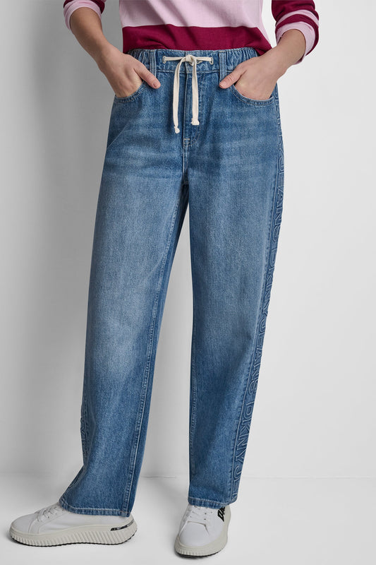 Cedar Street DKNY MID-RISE STRAIGHT LEG WITH LOGO DETAIL