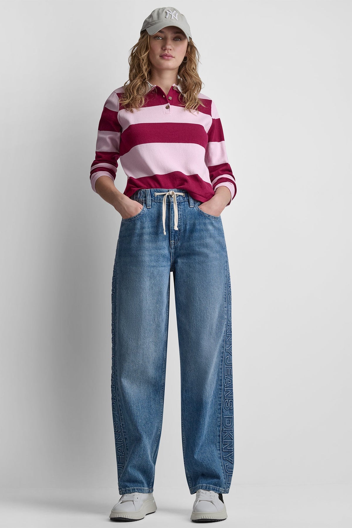 Cedar Street DKNY MID-RISE STRAIGHT LEG WITH LOGO DETAIL