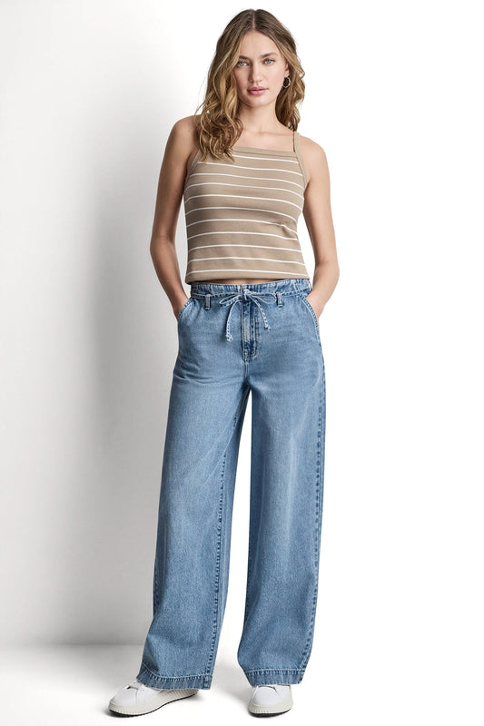 Eden DKNY HIGH-RISE WIDE LEG JEAN