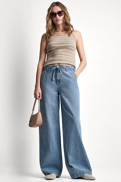 Eden DKNY HIGH-RISE WIDE LEG JEAN