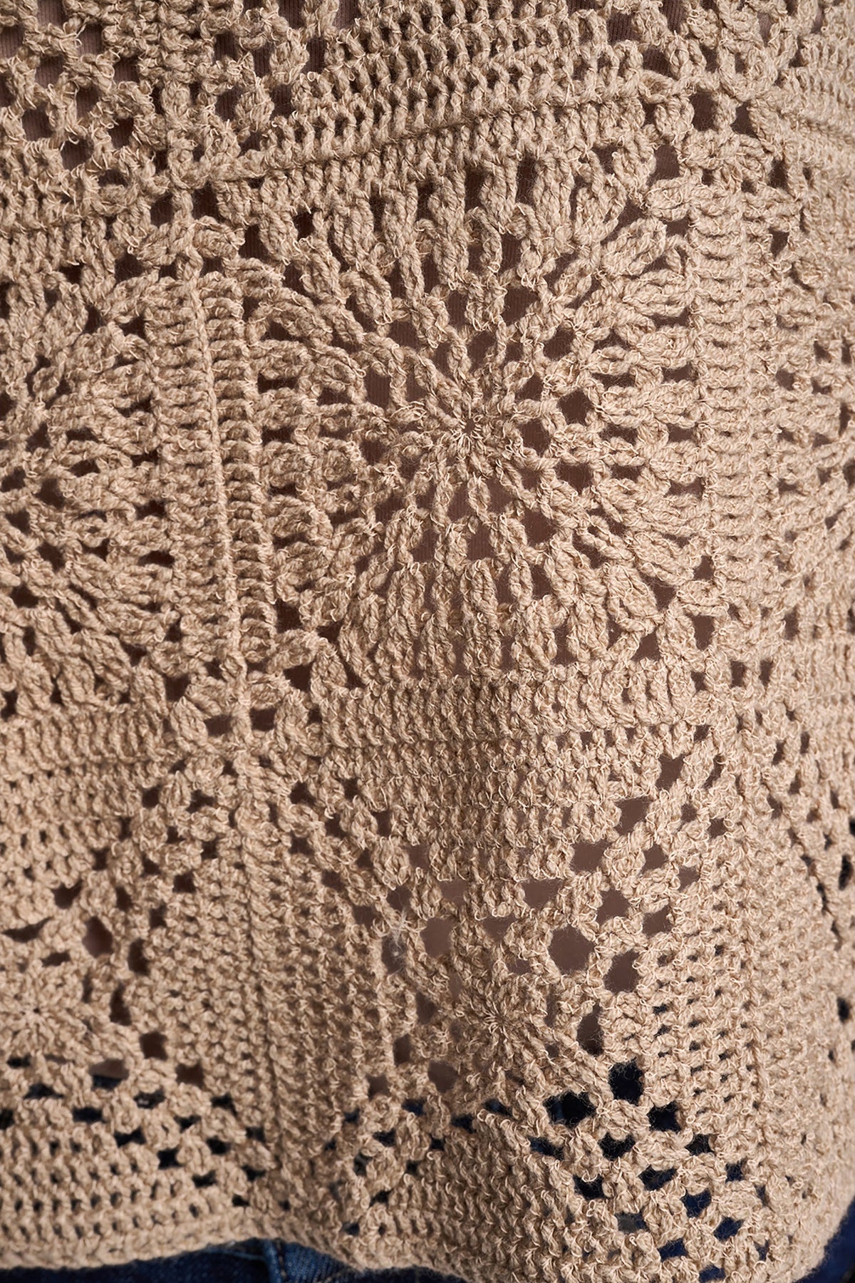 Travertine DKNY SLEEVELESS CROCHET SQUARE SWEATER