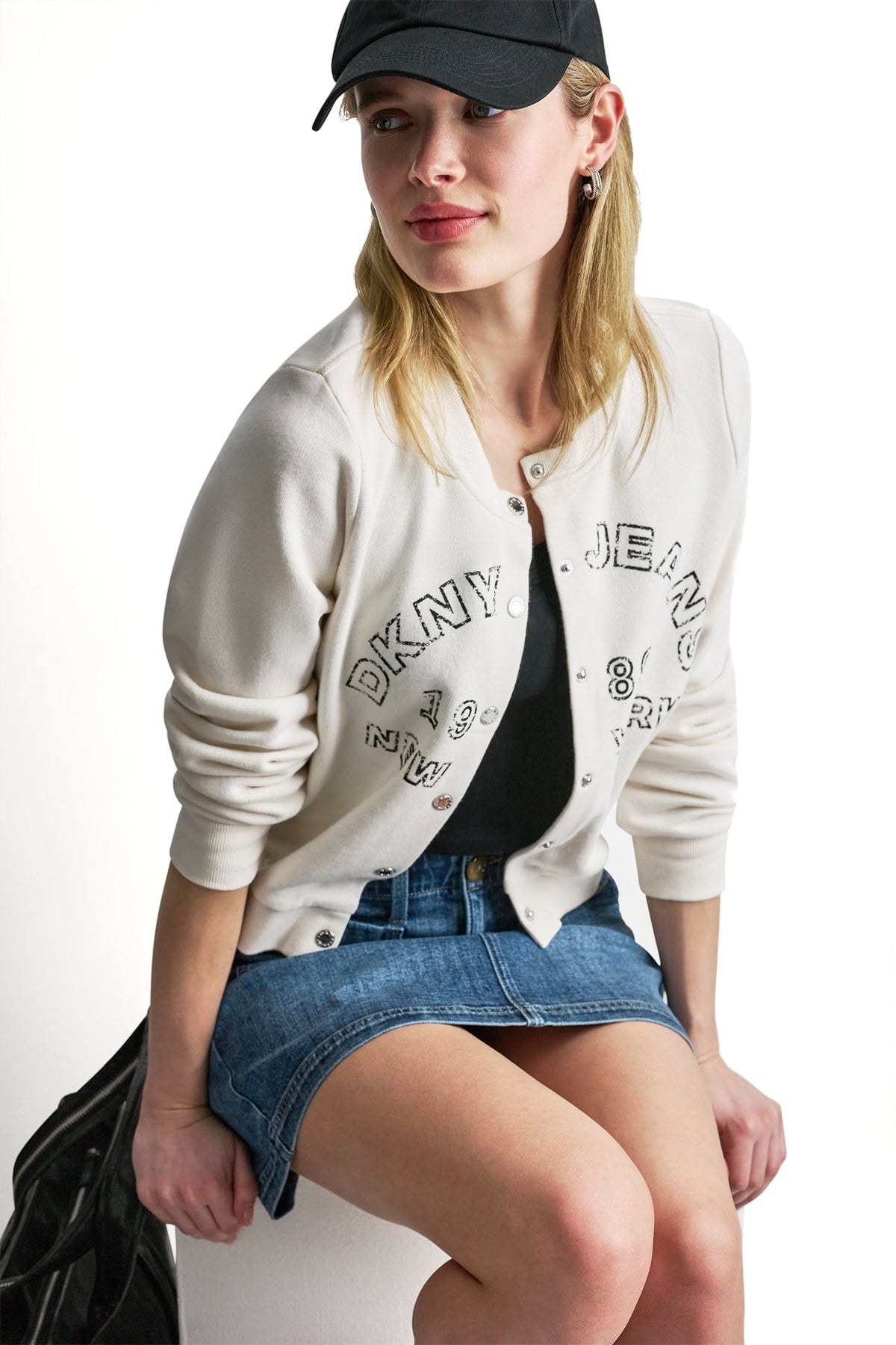 Eggnog DKNY BUTTON FRONT SHRUNKEN LOGO JACKET