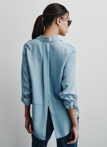 Graffiti Logo/Chambray DKNY THE LIVE-IN SHIRT