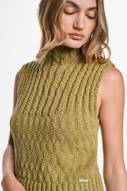 Crocodile DKNY RIBBED MOCK-NECK SWEATER VEST