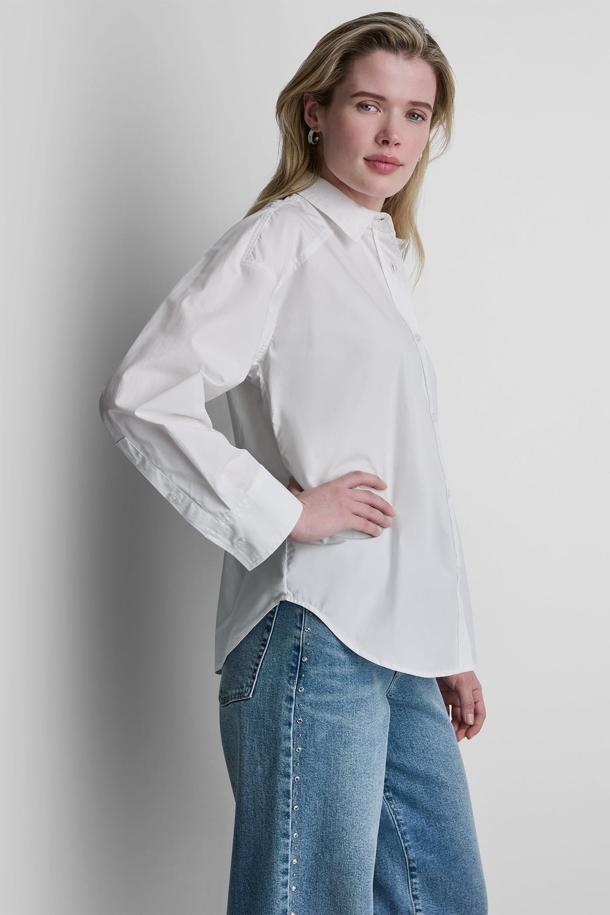 White DKNY BUTTON FRONT SHIRT WITH FITTED BACK