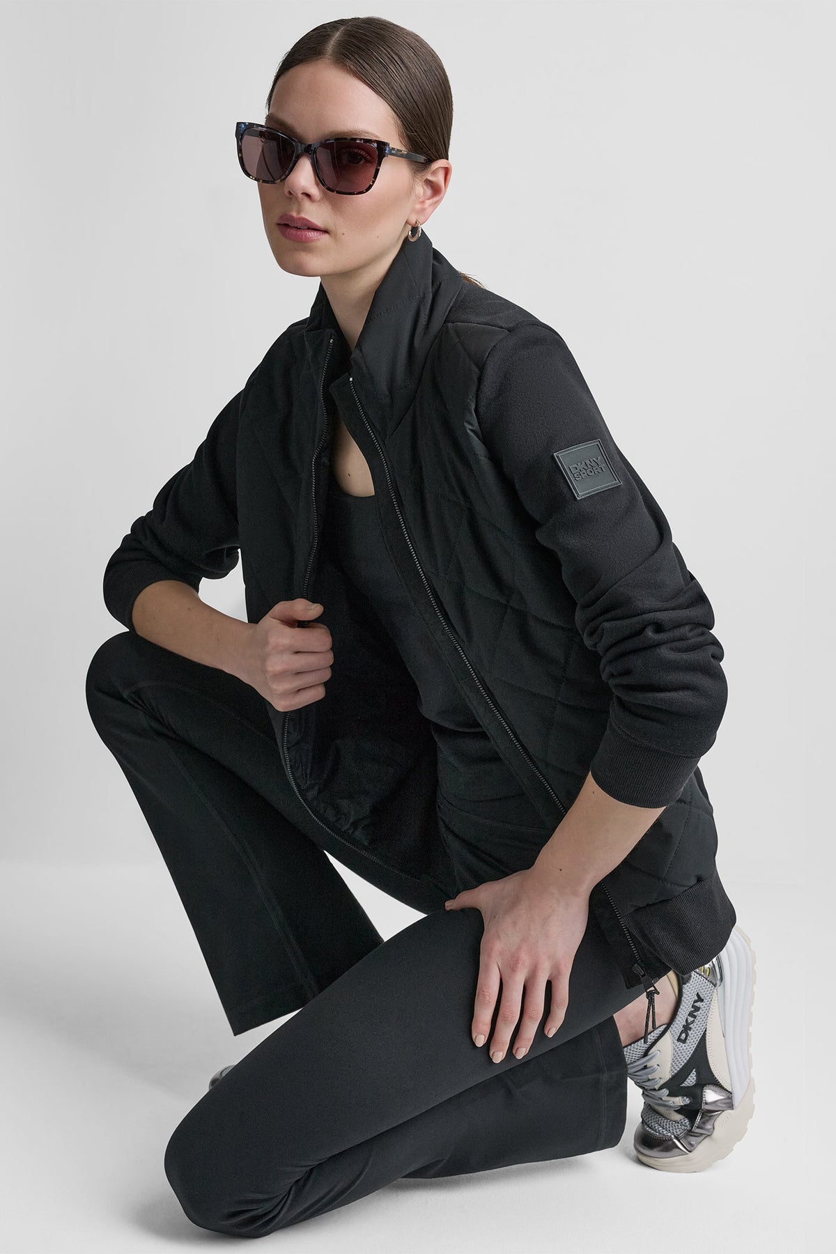 Allure DKNY LIGHT WEIGHT HYBRID JACKET