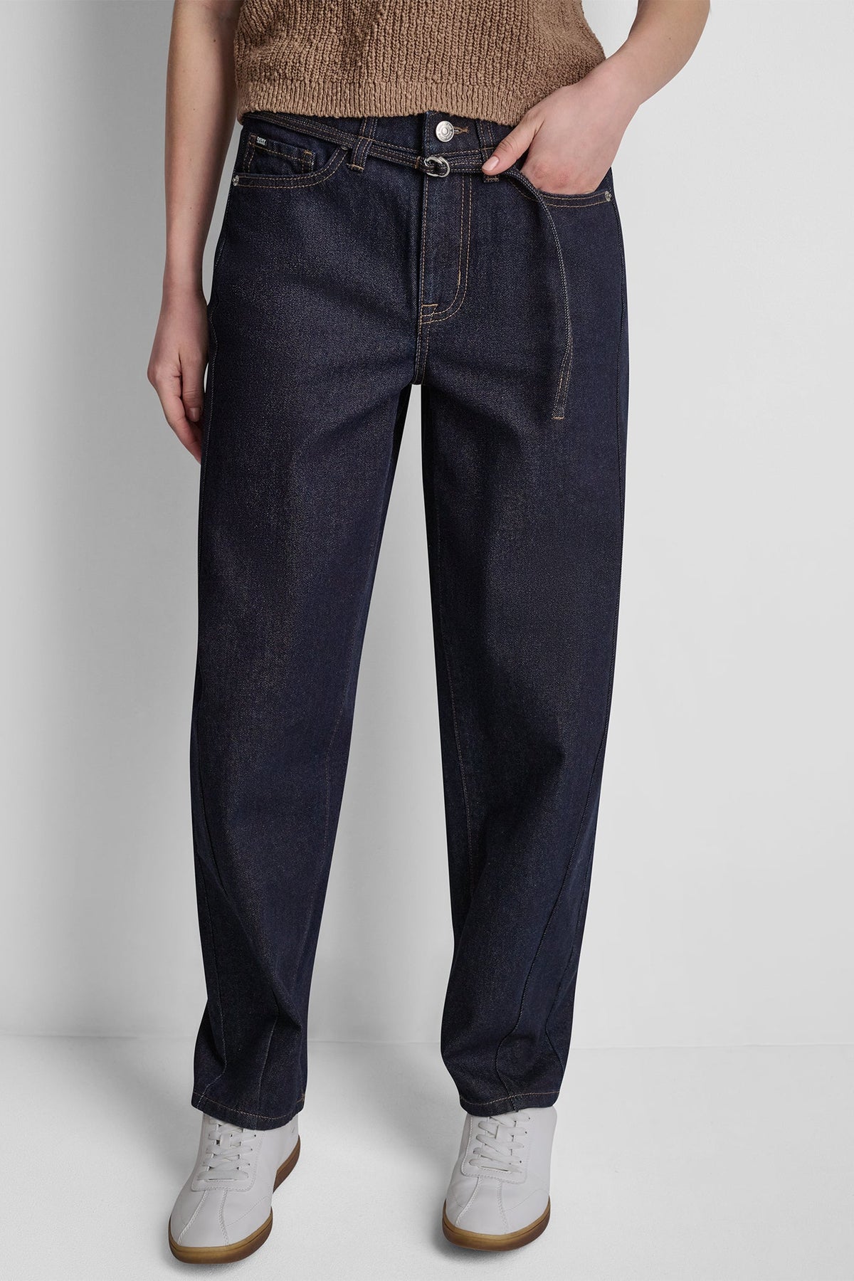 Fearless DKNY MID-RISE BARREL JEAN