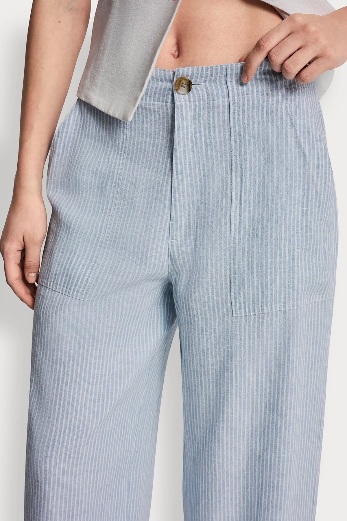 Lex Chambray DKNY CROPPED WIDE LEG LINEN-BLEND PANTS