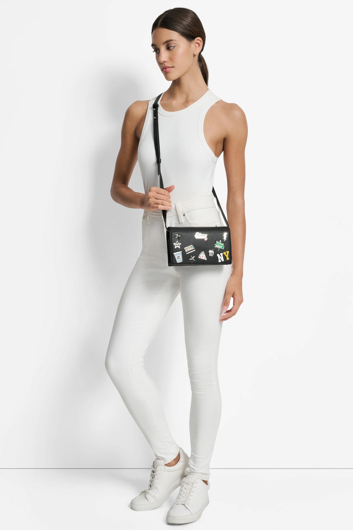 BLACK/SILVER DKNY ETTA WALLET ON A STRING
