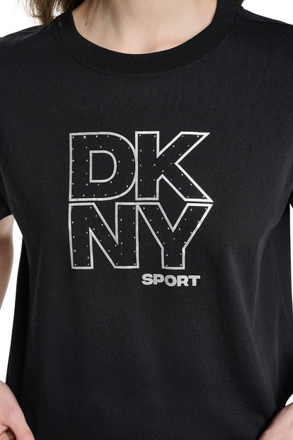 Eggnog/Silver DKNY CROPPED CRYSTAL STACKED LOGO TEE